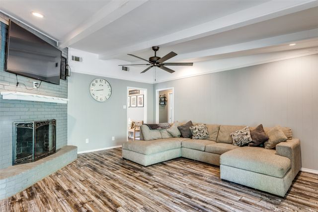 7501 Trimble Drive, Fort Worth, TX 76134