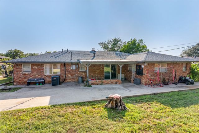7501 Trimble Drive, Fort Worth, TX 76134