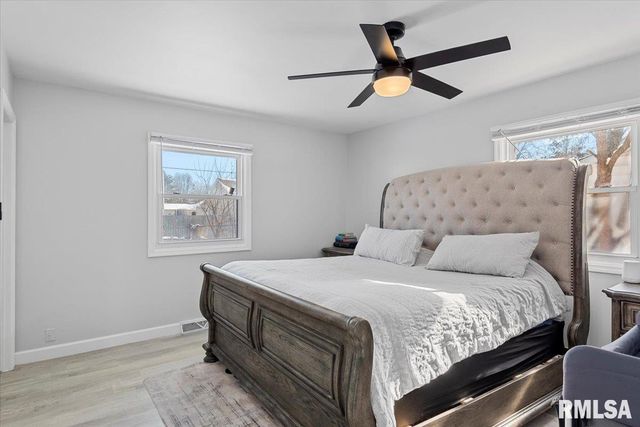 2612 ARLINGTON Drive, Springfield, IL 62704