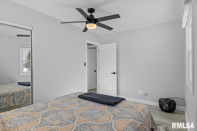 2612 ARLINGTON Drive, Springfield, IL 62704