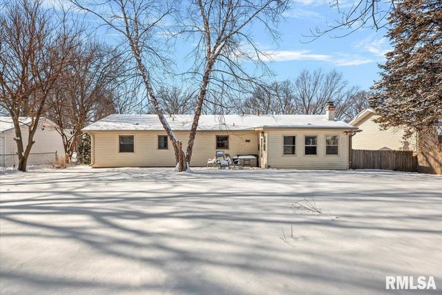 2612 ARLINGTON Drive, Springfield, IL 62704