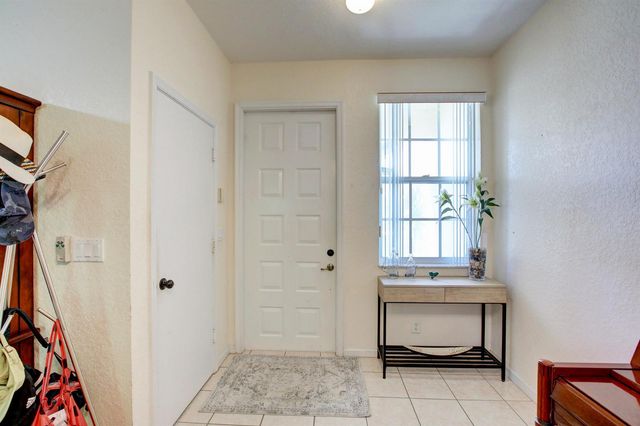 11705 NW 47th Drive, Coral Springs, FL 33076