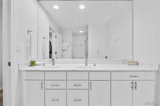 319 Jarvis Court A, Troy, IL 62294