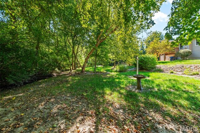 319 Jarvis Court A, Troy, IL 62294