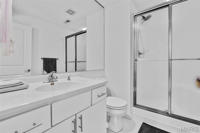 319 Jarvis Court A, Troy, IL 62294