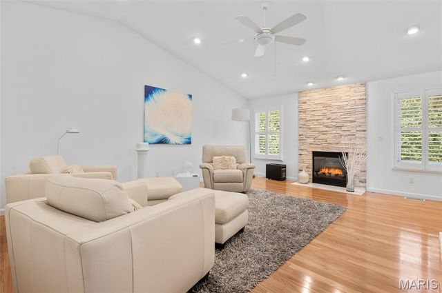 319 Jarvis Court A, Troy, IL 62294