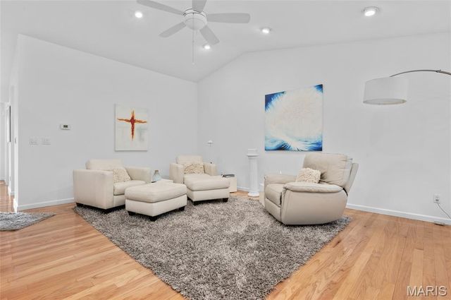 319 Jarvis Court A, Troy, IL 62294