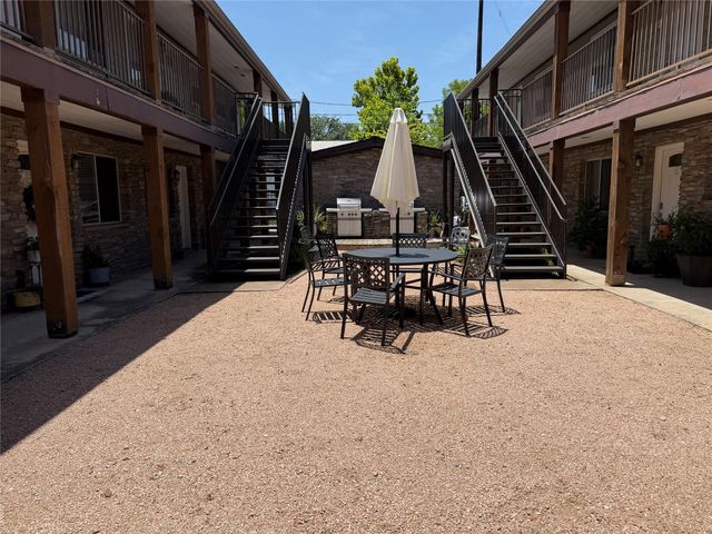 1447 Heights Boulevard 220, Houston, TX 77008