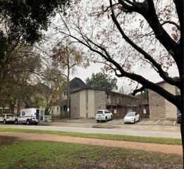 1447 Heights Boulevard 220, Houston, TX 77008