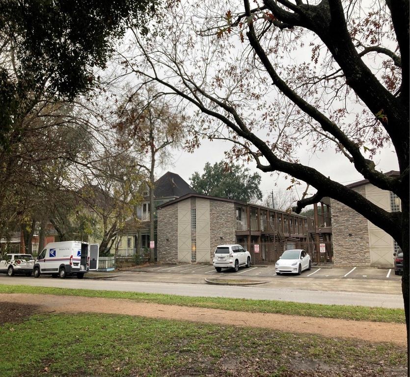 1447 Heights Boulevard 220, Houston, TX 77008