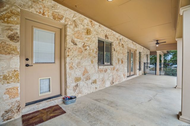 1448 Hanz, New Braunfels, TX 78130