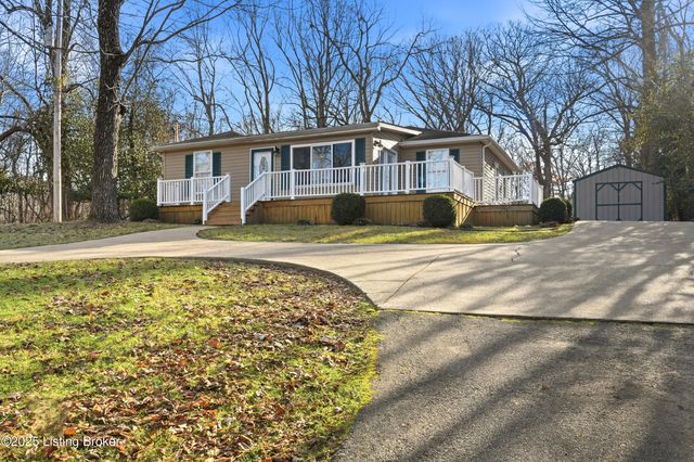 3406 Schooler Ln, Louisville, KY 40272