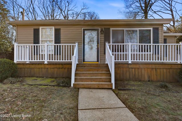 3406 Schooler Ln, Louisville, KY 40272