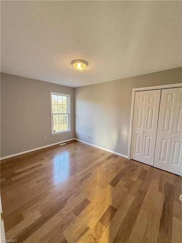 519 Salem Ridge Drive, Randleman, NC 27317