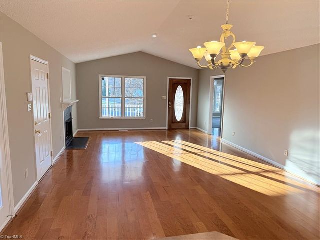 519 Salem Ridge Drive, Randleman, NC 27317