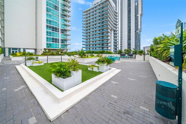 665 NE 25th Street 802, Miami, FL 33137
