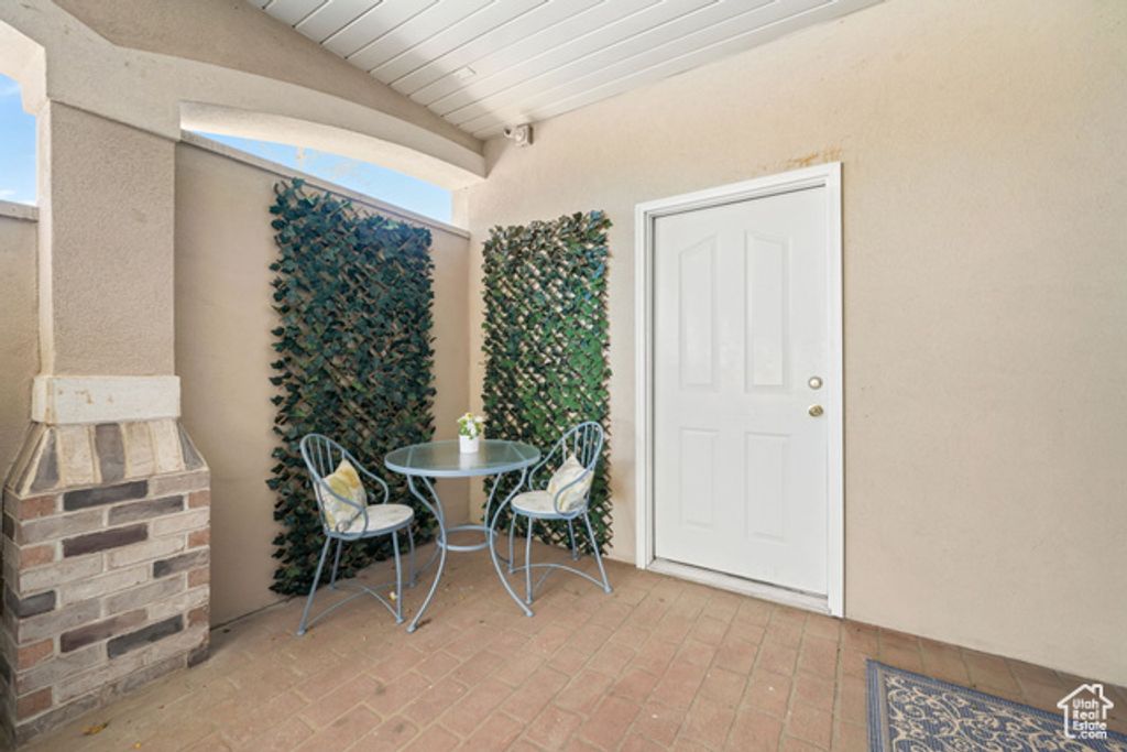 Image 81 of property listing at 1501 OAKHAVEN LN, Wanship, UT 84017