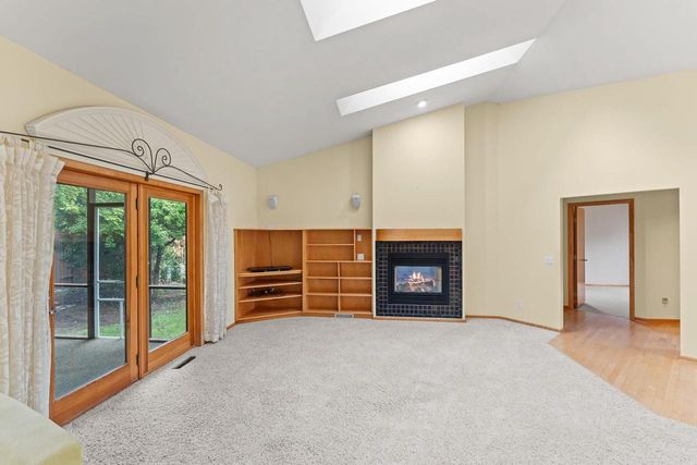809 Hanksfield Place, Prairie Du Sac, WI 53578