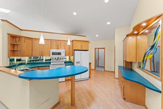 809 Hanksfield Place, Prairie Du Sac, WI 53578