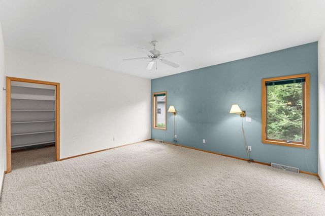 809 Hanksfield Place, Prairie Du Sac, WI 53578