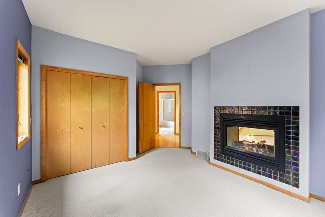 809 Hanksfield Place, Prairie Du Sac, WI 53578