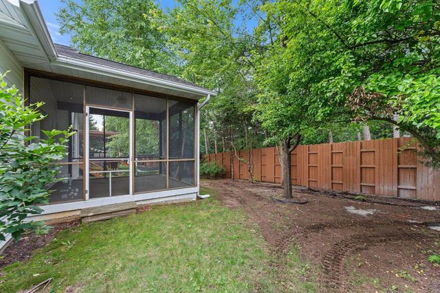 809 Hanksfield Place, Prairie Du Sac, WI 53578