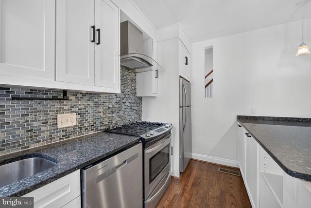 1204 ORONOCO ST, Alexandria, VA 22314