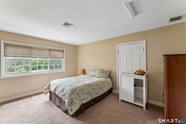 9 Marlin Road, Newtown, CT 06482