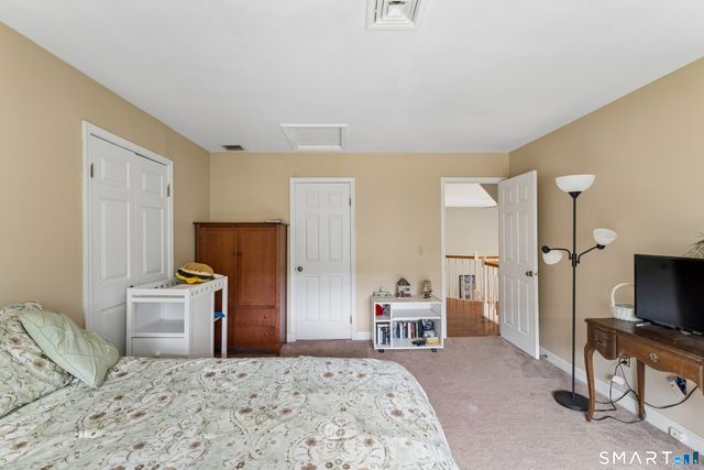 9 Marlin Road, Newtown, CT 06482