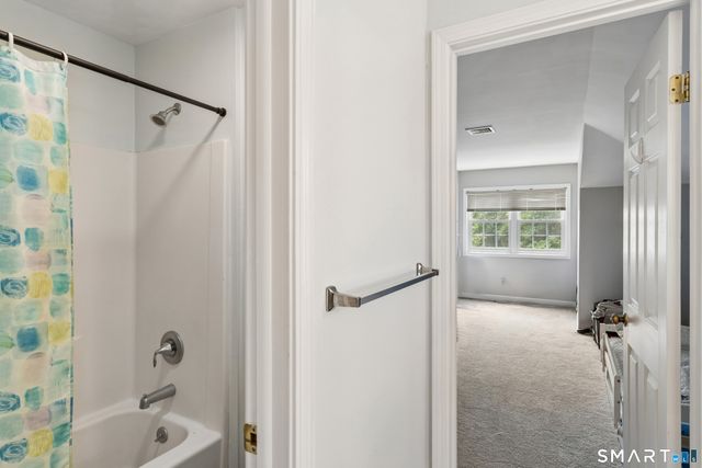 9 Marlin Road, Newtown, CT 06482