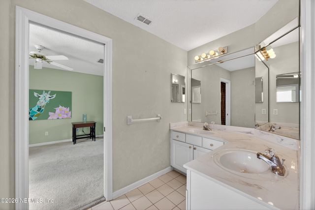 525 SUGAR GROVE Place, Orange Park, FL 32073