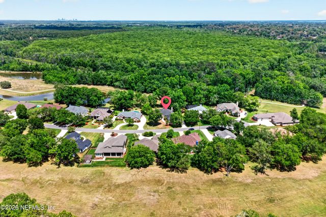 525 SUGAR GROVE Place, Orange Park, FL 32073