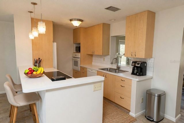 5864 MARIGOLD ROAD, Venice, FL 34293