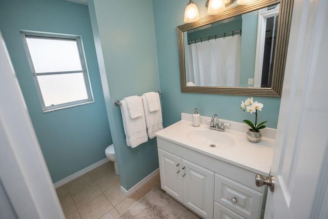 5864 MARIGOLD ROAD, Venice, FL 34293