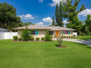 5864 MARIGOLD ROAD, Venice, FL 34293