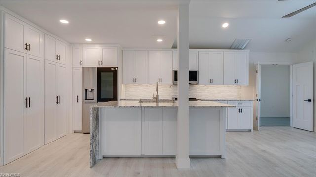 2010 NW 2nd PL, Cape Coral, FL 33993