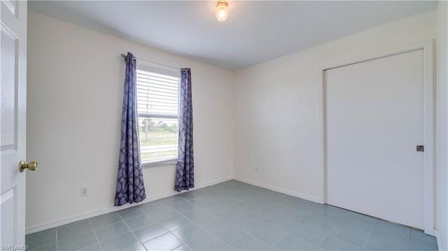 2010 NW 2nd PL, Cape Coral, FL 33993