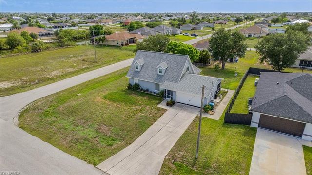 2010 NW 2nd PL, Cape Coral, FL 33993