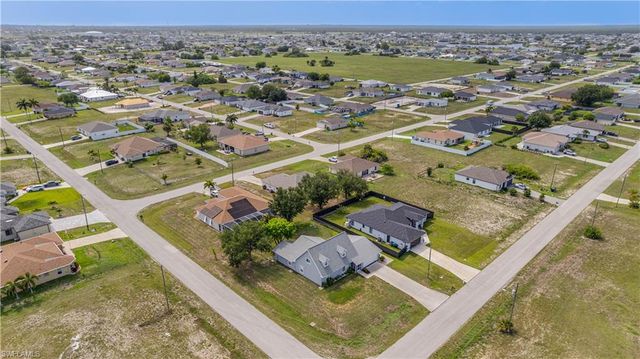 2010 NW 2nd PL, Cape Coral, FL 33993