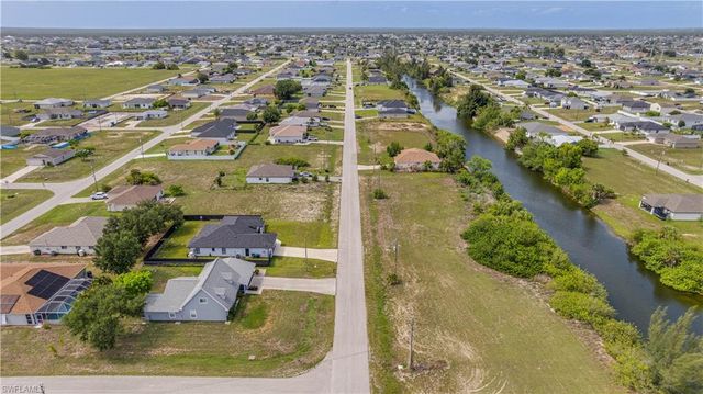 2010 NW 2nd PL, Cape Coral, FL 33993