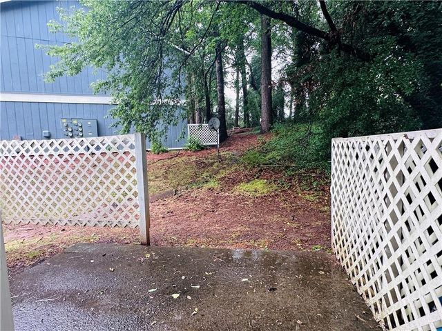2340 Beaver Ruin Road 20, Norcross, GA 30071