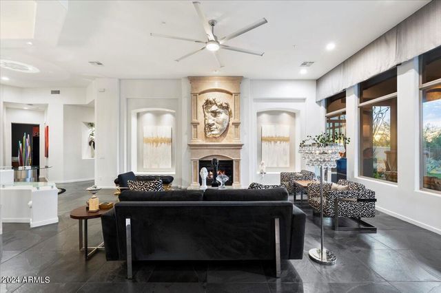 6450 E BENT TREE Drive, Scottsdale, AZ 85266