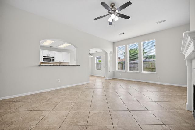 4915 Lochman Lane, Pearland, TX 77584