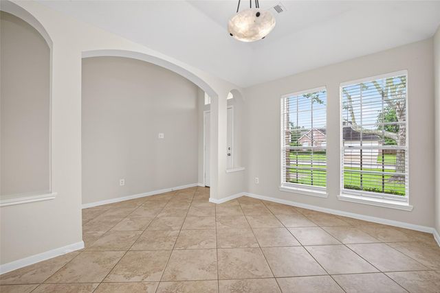 4915 Lochman Lane, Pearland, TX 77584