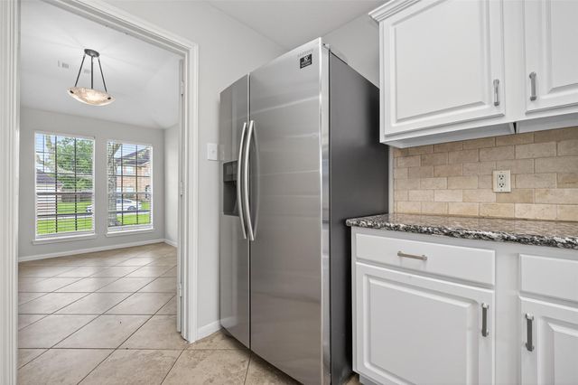 4915 Lochman Lane, Pearland, TX 77584