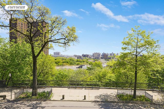 409 Edgecombe Ave Apt 2A, New York City, NY 10032
