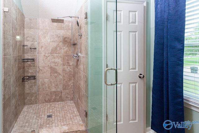 104 Pebblecreek Drive, Harvest, AL 35749