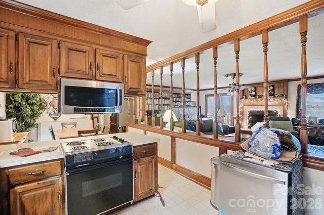 5153 Blackberry Lane, Matthews, NC 28104