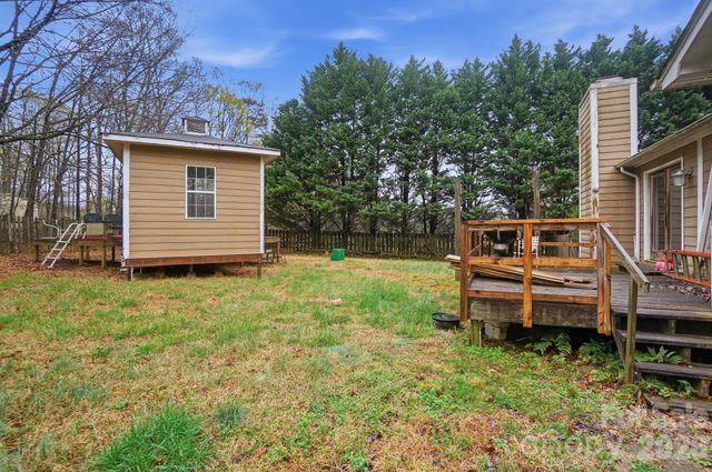 5153 Blackberry Lane, Matthews, NC 28104