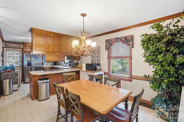 5153 Blackberry Lane, Matthews, NC 28104